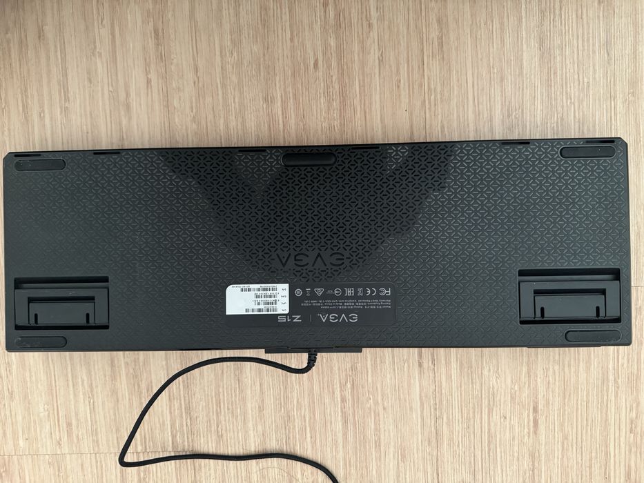 Геймърска механична клавиатура EVGA Z15