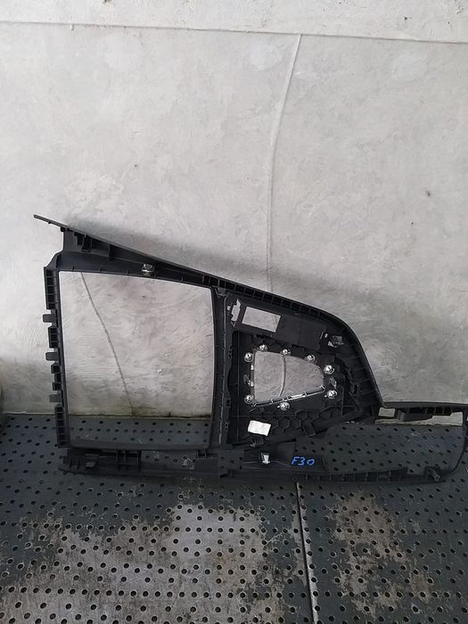 Ornament rama consola centrala bmw seria 3 f30 f31 105026818