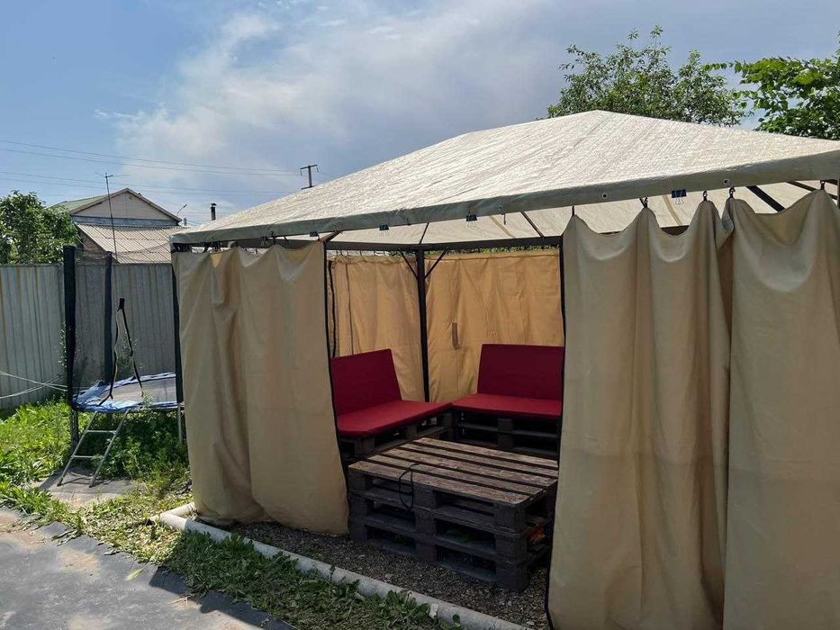 Продается часть дома в центре города !