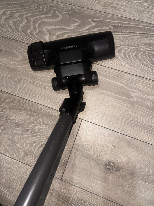 Samsung VCC43Q0V3D/BOL Aspirator 850W cu bol 1.3lt Albastră