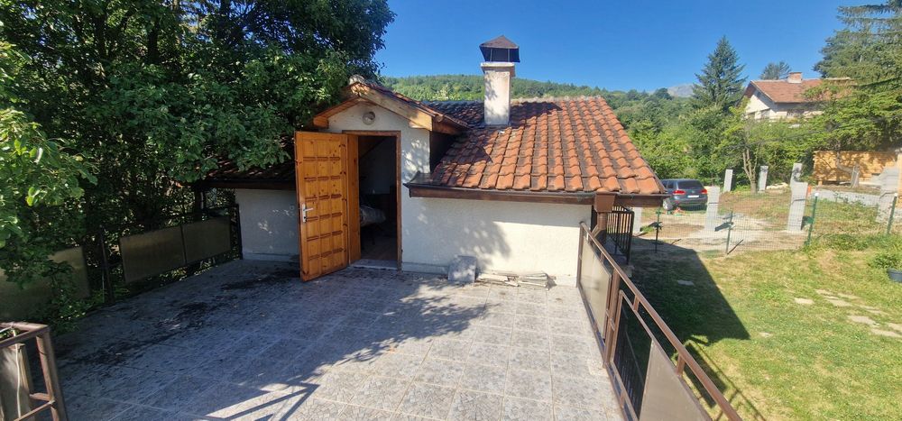 Къща  в Панчарево в.з Градище местност Кривото торище