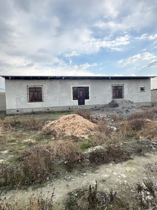 Уй сотилади 30000$