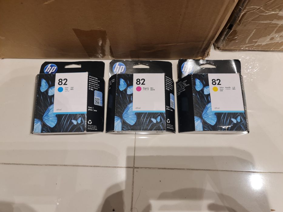 Картридж Hp 82. 3 шт цвета.