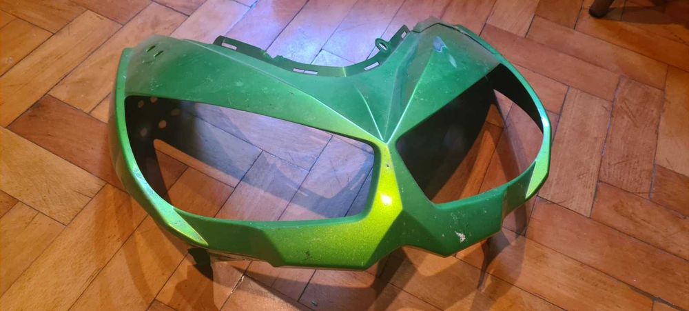 Резервоар KAWAZAKI Z1000SX 2012, рогатка и яйце.