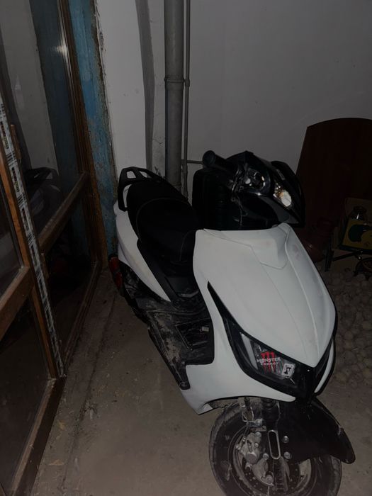 м8, 180кубовый