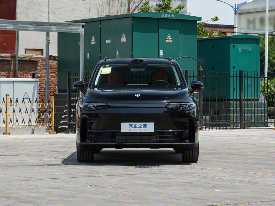 Leapmotor C16 энг фулл 3 доп. кора кузов кора салон