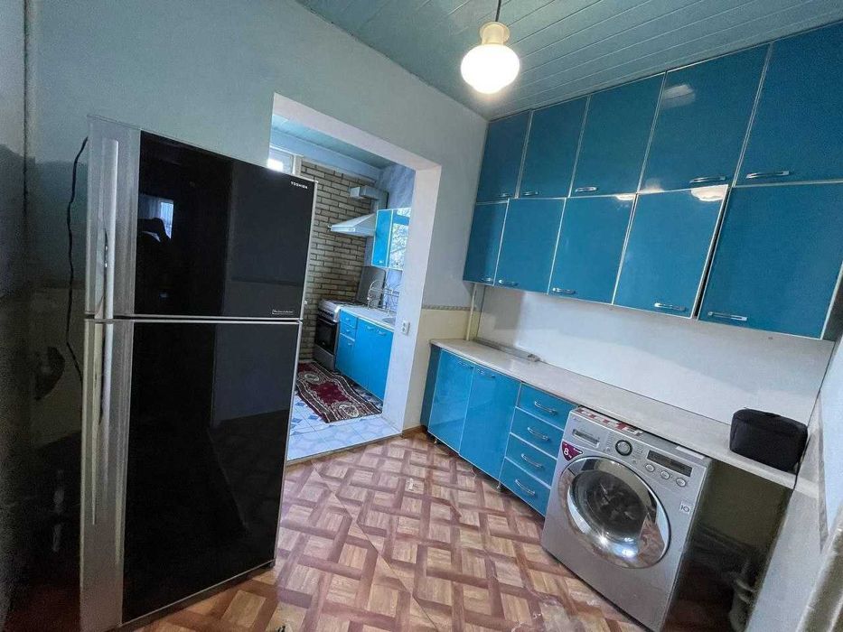 3 хоналик квартира 3 кават 6 микр, 70 остановка