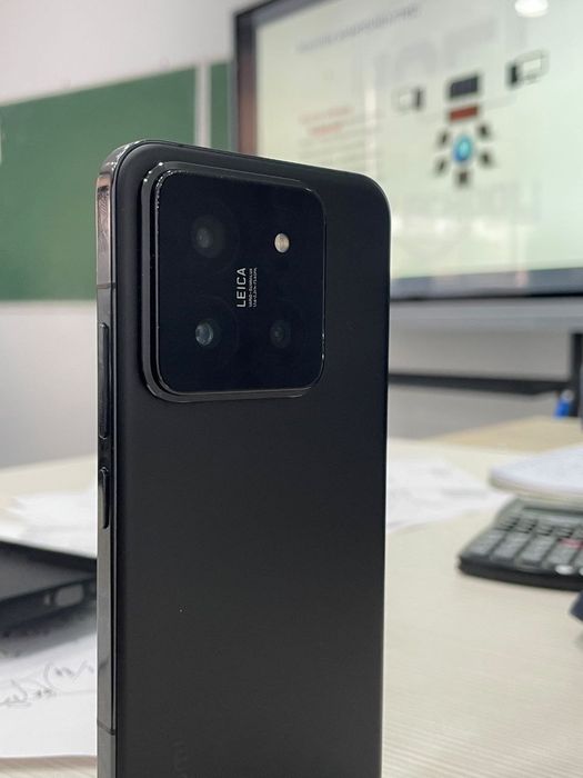 Xiaomi 14 12/256