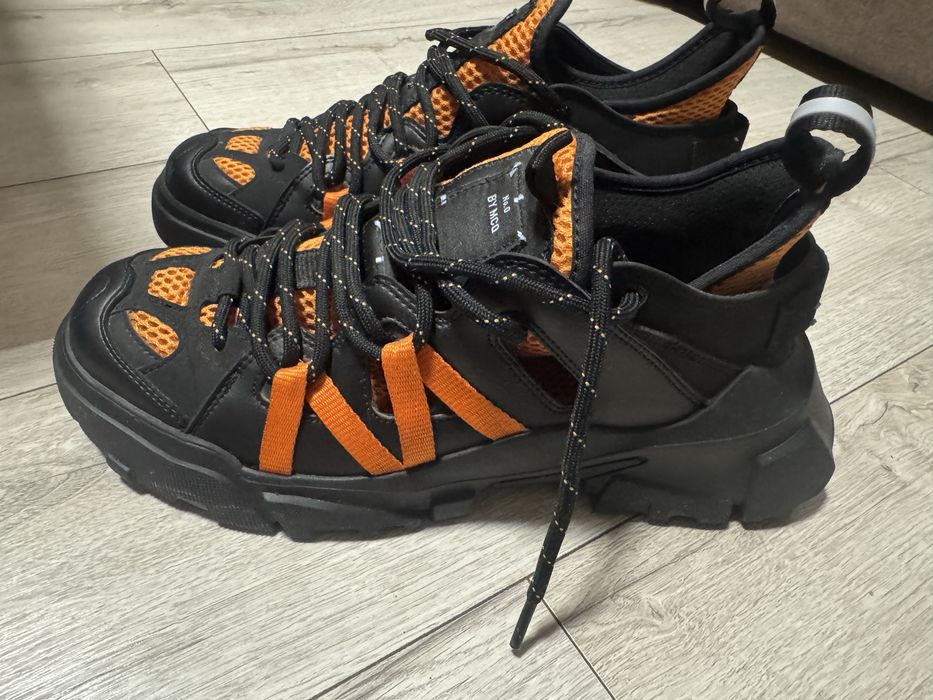 Sneackers By McQueen
