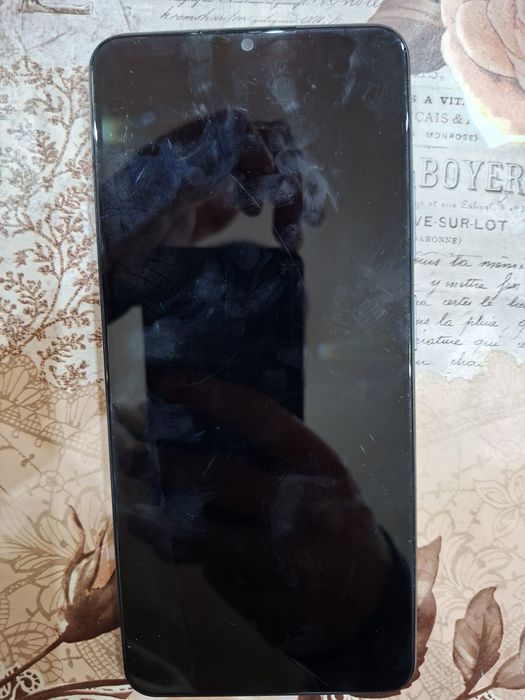 Телефон 5G UG 23