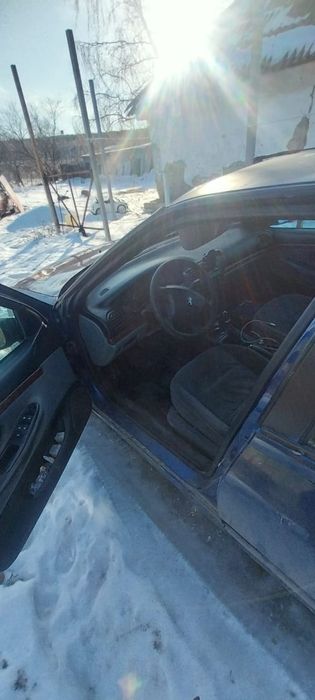 Продам машину Peugeot 406