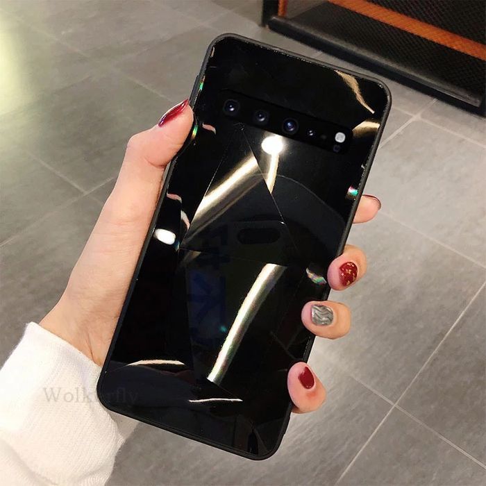 Husa tip oglinda, model PRISM pentru Samsung Galaxy S10e