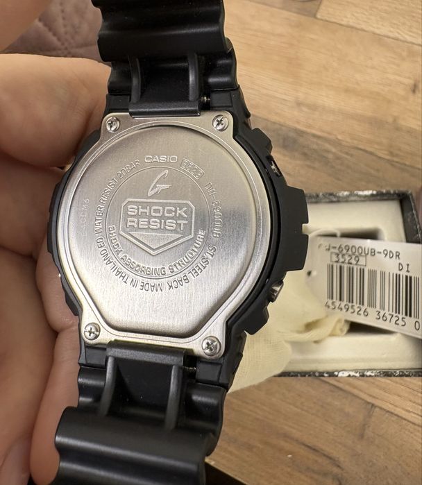 Casio G-Shock DW-6900UB-9ER, 2 г. Гаранция!