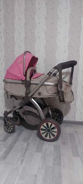 коляска - трансформер для девочки