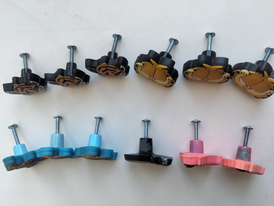 Продам ручки для шкафов