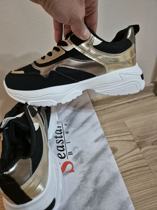 Дамски италиански маратонки номер 40! Състояние ново!