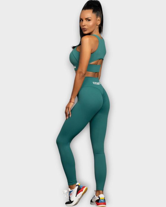 XS, S, M, L, XL, XXL: Клин с Повдигащ ефект и Висока талия