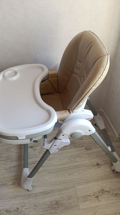 Продают детский стул