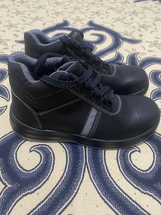 Спец аяк киым сатылады