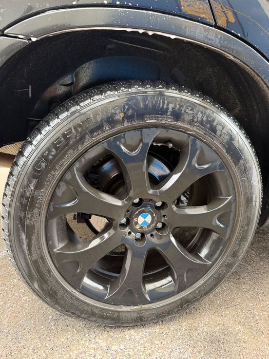 Джанти с зимни гуми за бмв е53