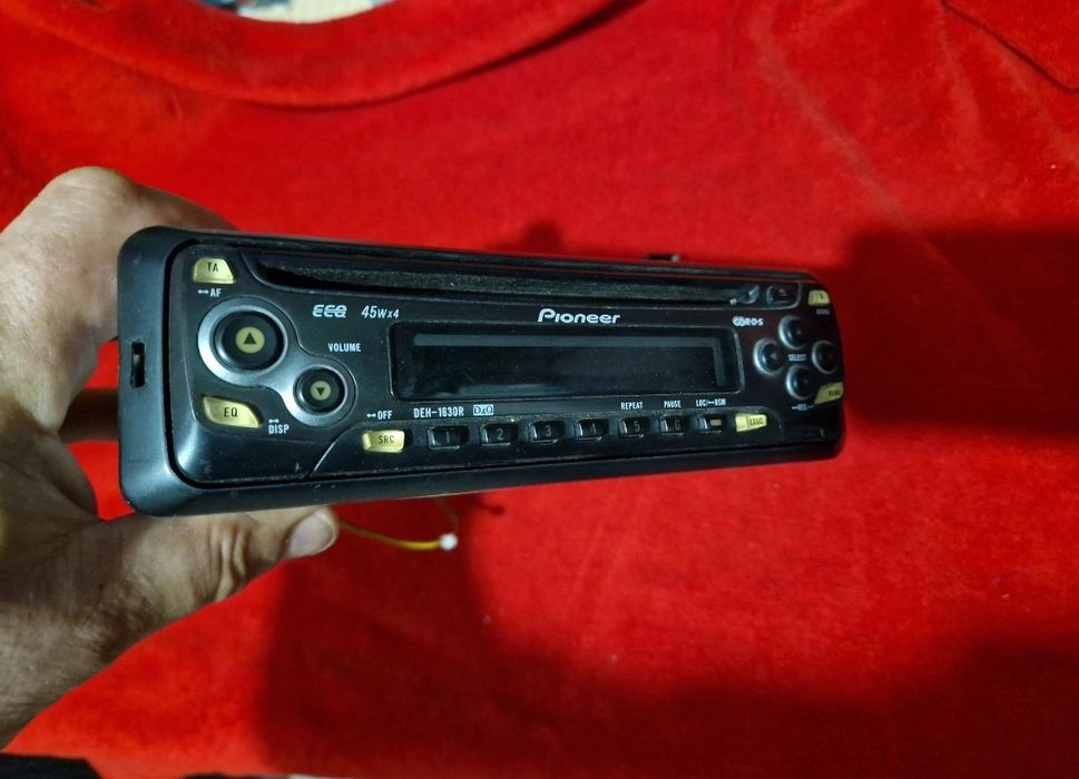 Radio  CD  player