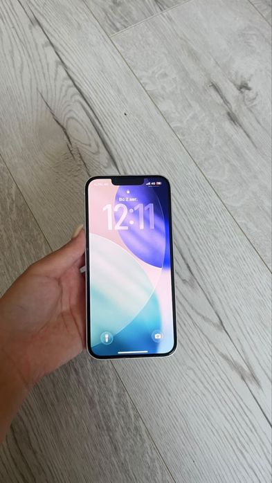 Iphone 13 в белом цвете