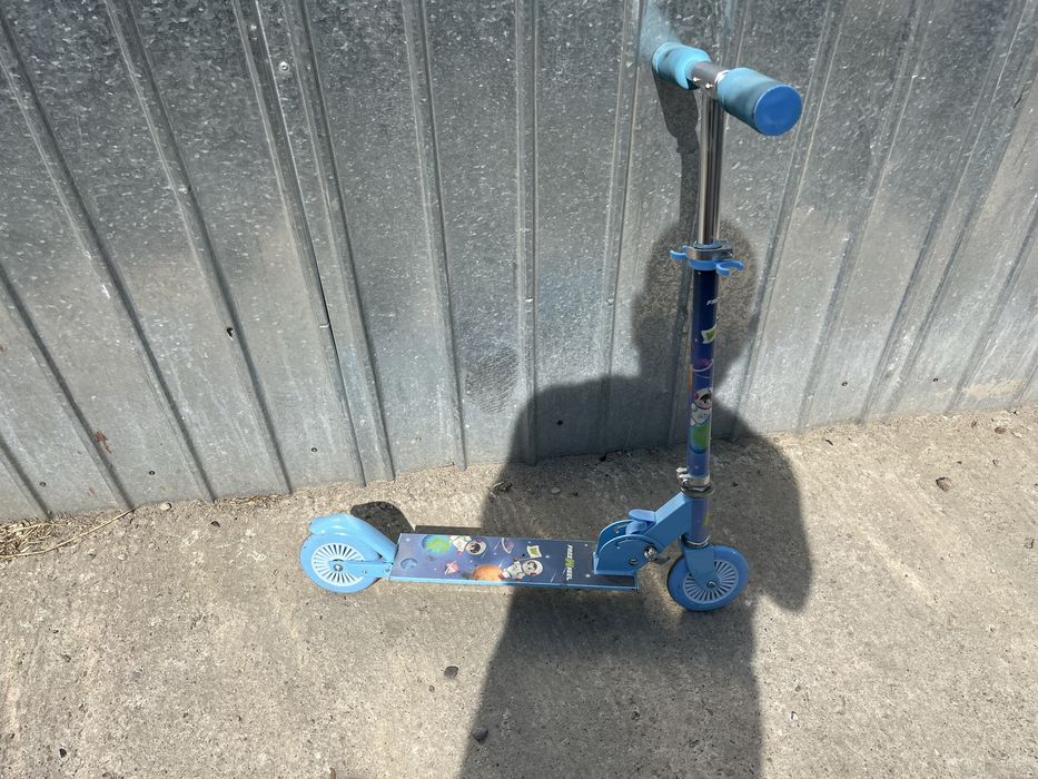 Trotineta copii albastra