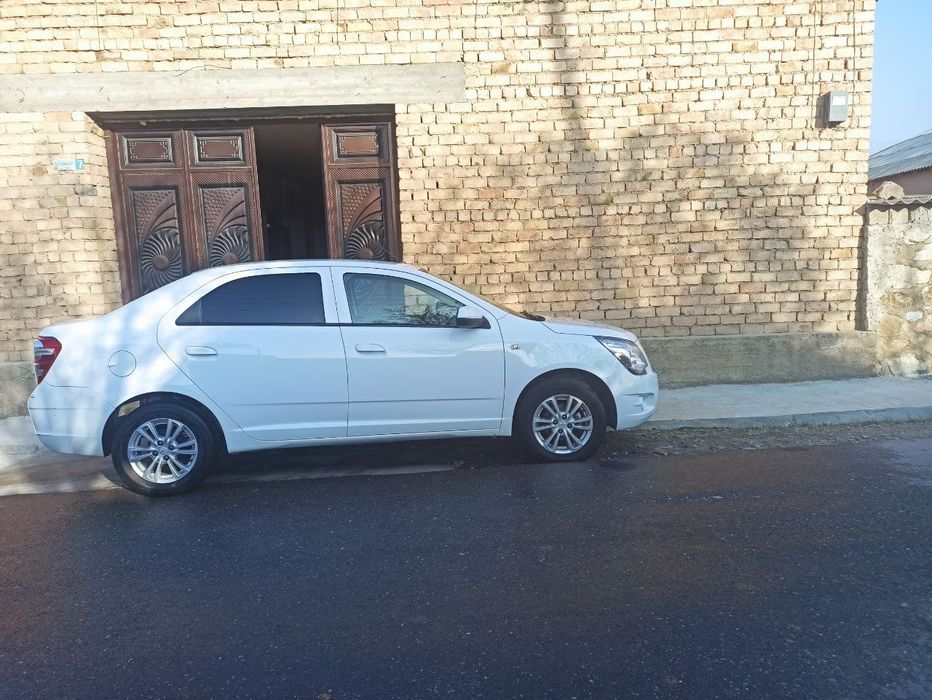 Chevrolet Cobalt 2023 — 3