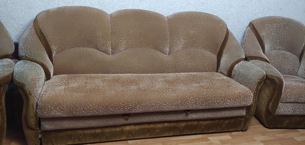 Продам мягкий уголок