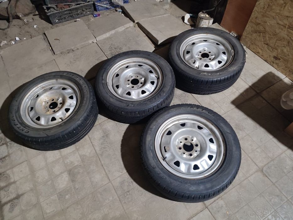 Шины с дисками 185/60R14