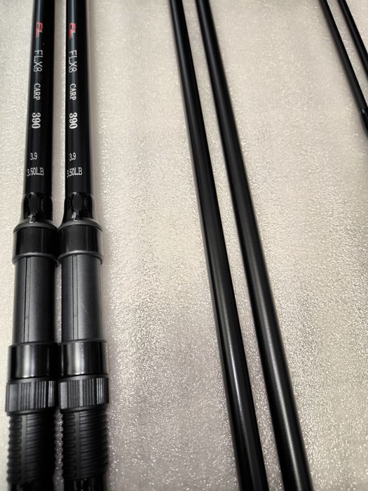 SET 2 Lansete FLX8 3.90M 3Segmente 3.5LBS + 2 Mulinete FL BLACK F 9000