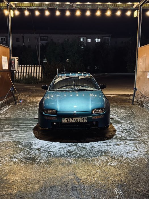 Продам Mazda 323f