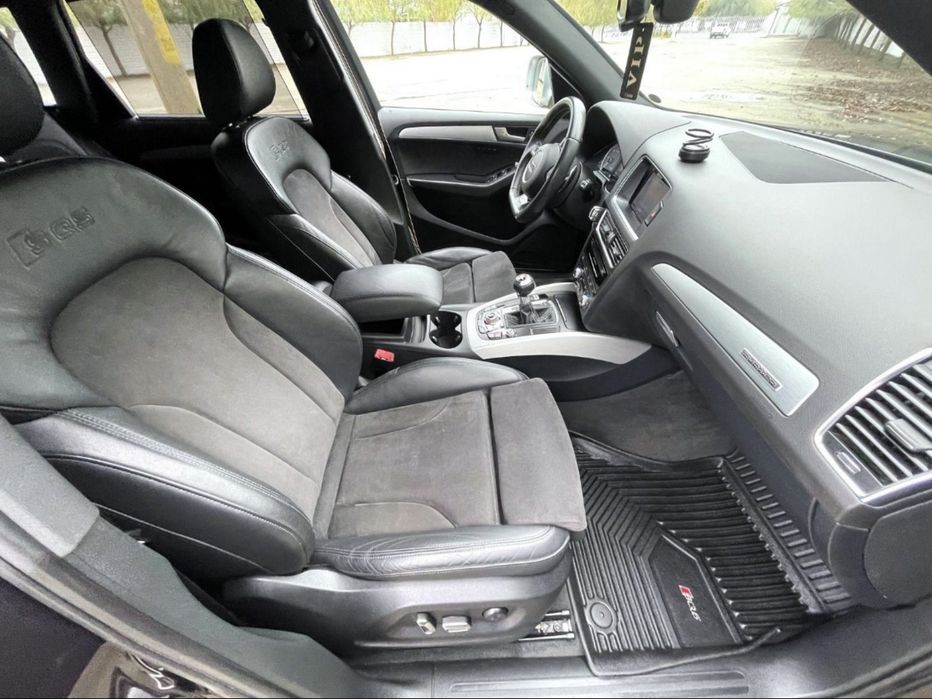 AUDI SQ5 0 — imagine 3
