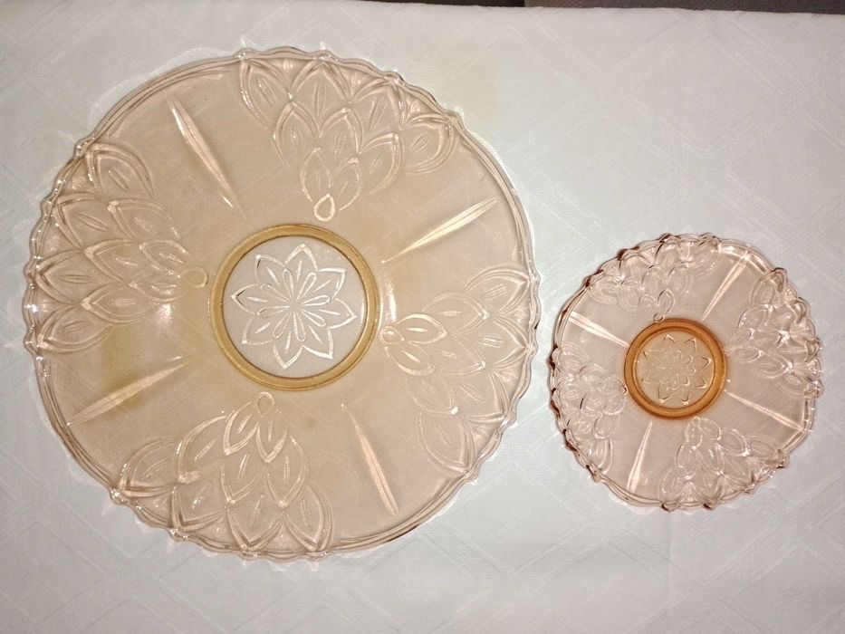 Комплект десертни чинии