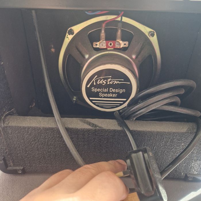 Усилвател за електрическа китара