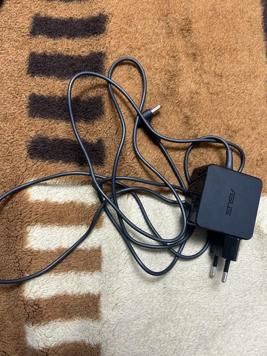 Продам ноутбук ASUS