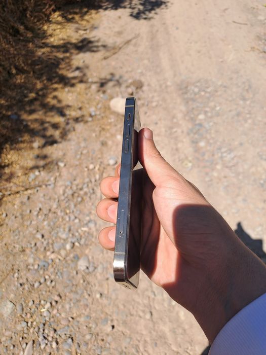 Iphone 12 pro sotiladi aybi yo