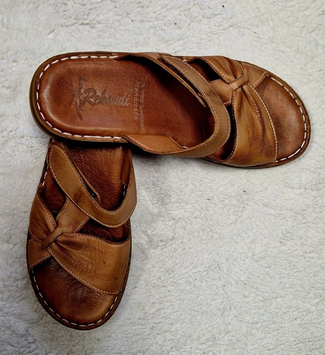 Saboți din piele, damă