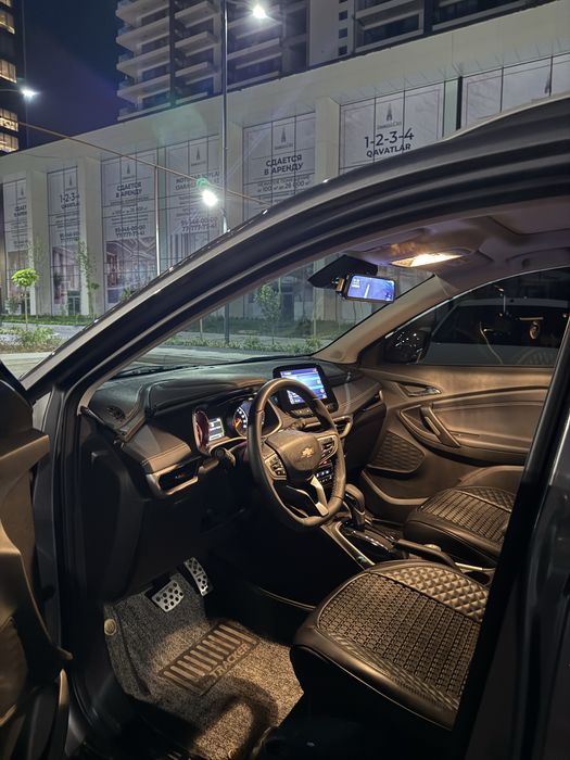 Tracker 2 2023 premier