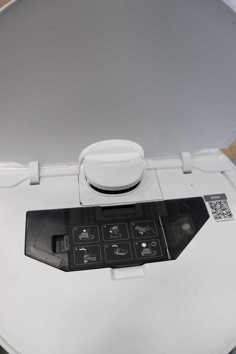 Прахосмукачка робот Mova E30 Ultra, моп, автоматично изпразване, App