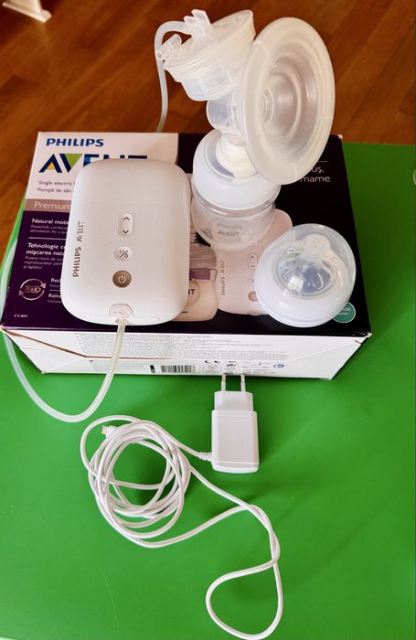 Акумулаторна помпа за кърма Avent Natural Motion Premium, хладилна чанта Avent, ръчна помпа Avent