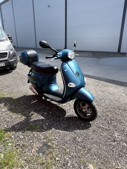 Piaggio Vespa et 4 125cc 1998