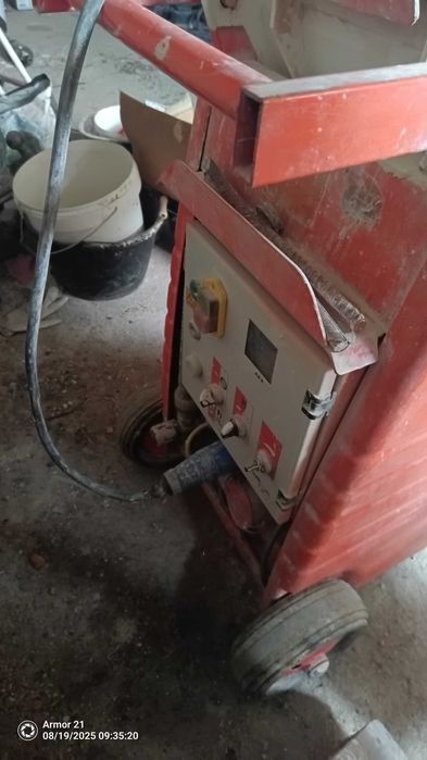 Машина за мазилки PFT Ritmo L