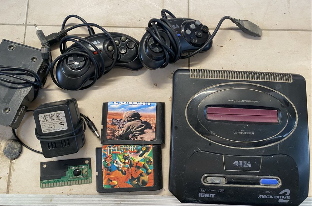 Sega Mega drive 2 PUSKIL 120GB SSD , Veb-kamera
