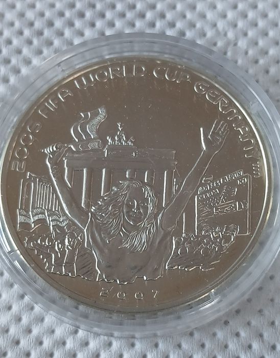 Сребърна монета.