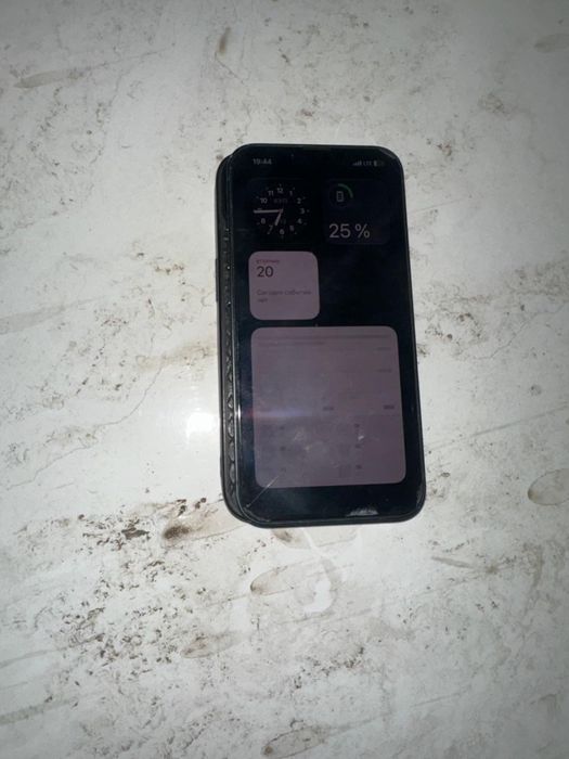 IPhone 13  обменяю