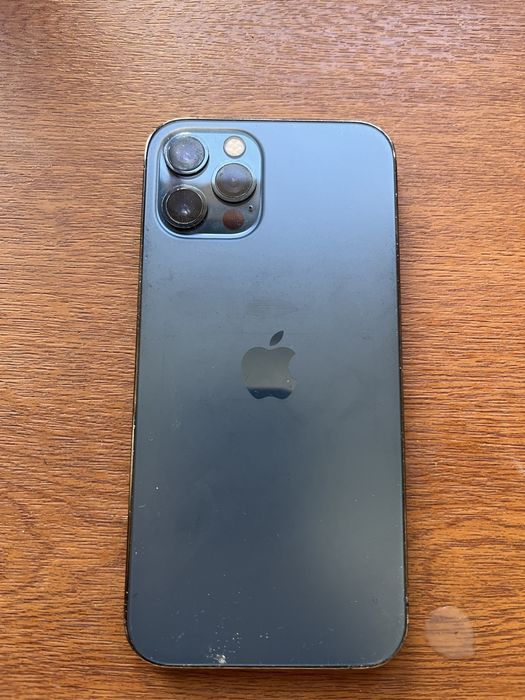 iPhone 12 pro сатылады