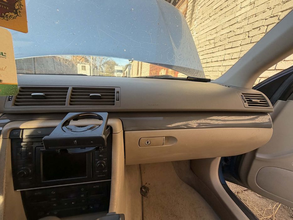 Audi A4 1.8T на части