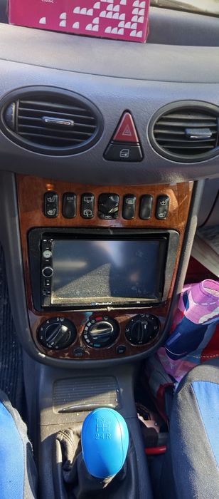 Vând Mercedes clasa A160