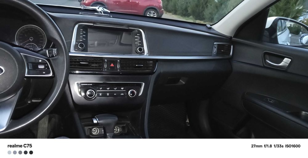 Продам  Kia k5 корейского производства